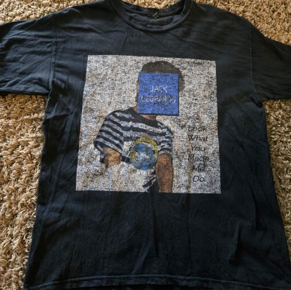 Taylor Swift Jack Leopards Shirt - Picture 1 of 6